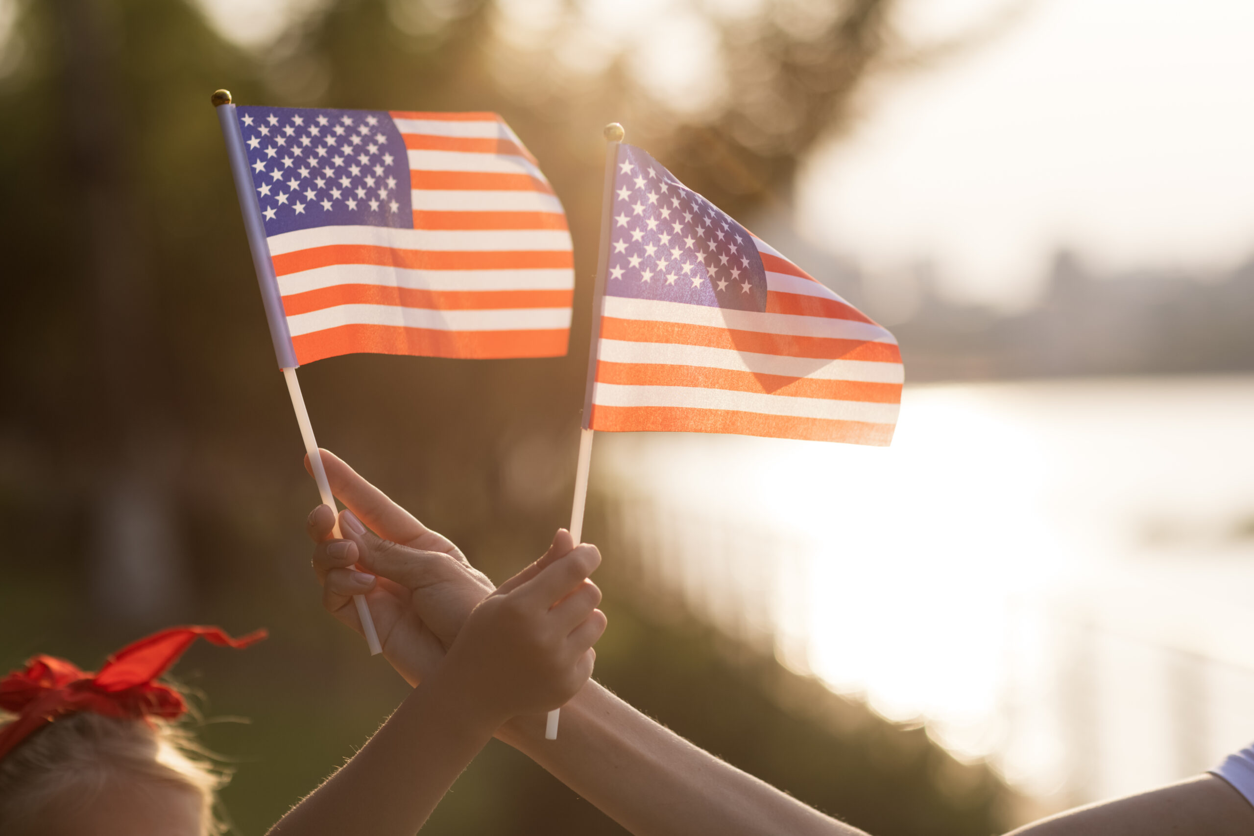 Patriotic,Holiday.,Happy,Family,,Mother,And,Daughter,With,American,Flag